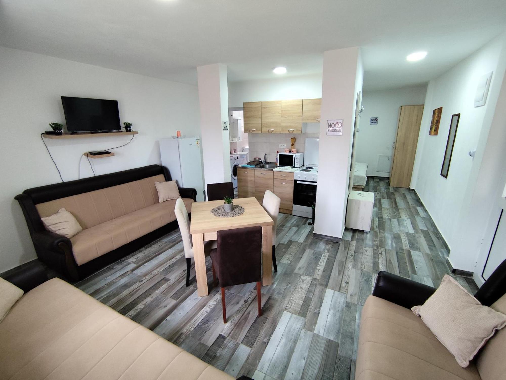 Apollon Home Apartments 바르 외부 사진